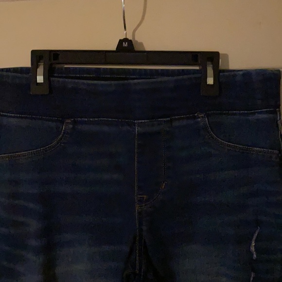 Women’s Distressed Skinny Jeans with elastic waist band - Picture 4 of 9